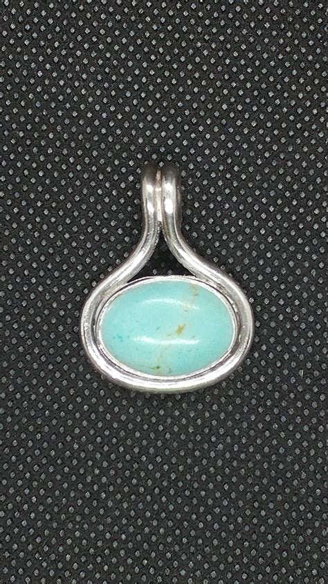Vintage Silver Oval Turquoise Gem