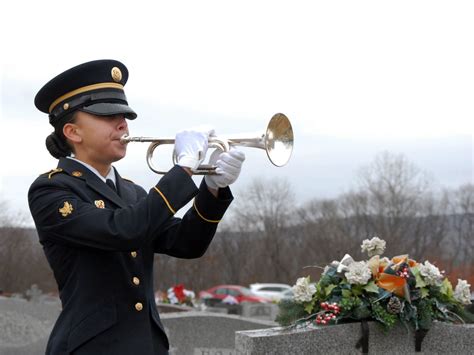 New York Army National Guard Honors Veterans During Funerals Article