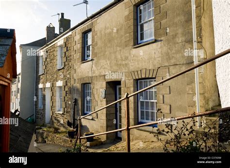 Pretty Quaint Picturesque Cornish Stone Rendered House Houses