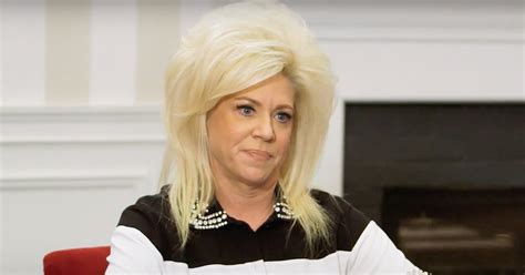 Long Island Medium Theresa Caputo Connects Woman To Her Father