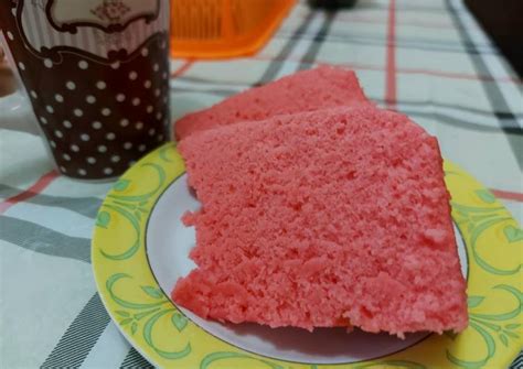 Hijau dan putih) ke dalam cetakan hingga penuh. Resep Bolu Kukus Santan Anti Gagal / Masukkan gula, tepung terigu, telur, vanili, cake ...
