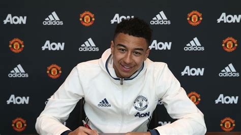 Manchester United Confirm Jesse Lingard Has Signed New Deal Football News Sky Sports