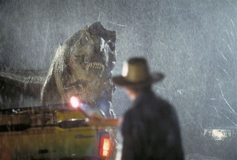 What Jurassic Park Got Wrong With The T Rex And Raptors According To