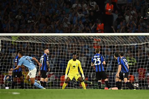 Il Manchester City E Campione Deuropa 1 0 Allinter Decidono Rodri