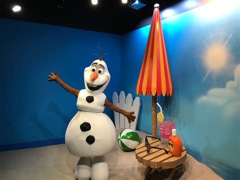 Olaf Meet And Greet Debuts In Disneys Hollywood Studios
