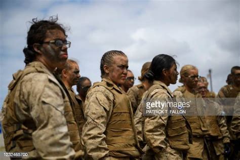 marines training photos and premium high res pictures getty images