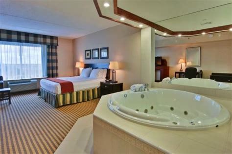 Find reviews and discounts for aaa/aarp members, seniors, meetings & government. 301 Moved Permanently