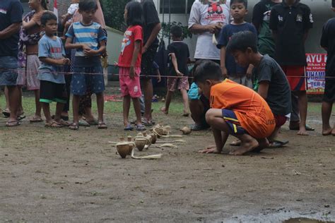 Tilik Permainan Tradisional Adu Gangsing Yang Mencoba Bangkit Di Desa