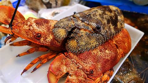 Japanese Street Food Lobster Sushi Japan Seafood Youtube