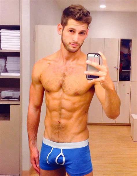 N A Max Emerson Guy Selfies Man Ripped Men Shirtless Hunks Le Male Male Physique Hairy