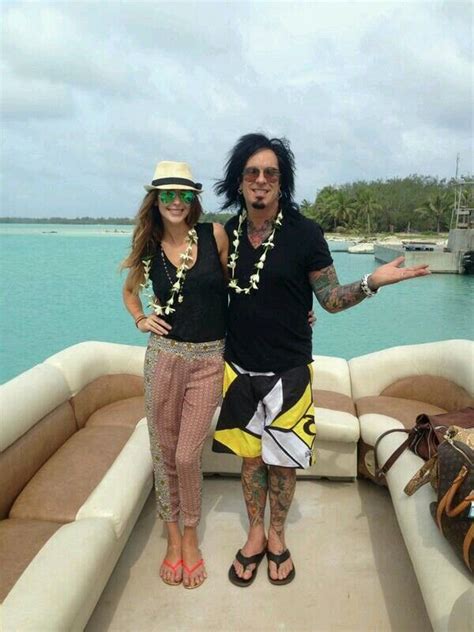 Motley crue bassist nikki sixx got married to courtney bingham on march 15, 2014. Happily Married Courtney & Nikki | Motley crue nikki sixx ...