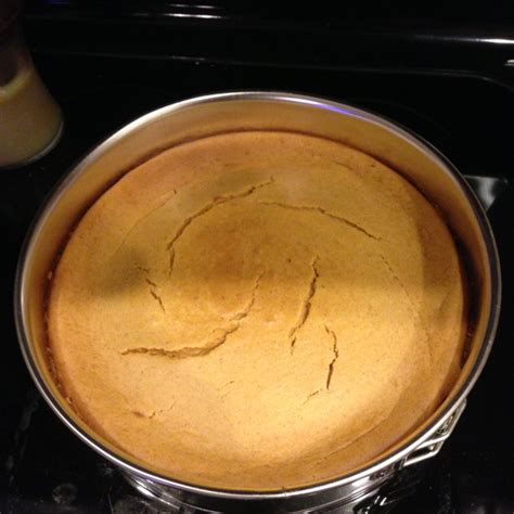 This copycat cheesecake factory pumpkin cheesecake recipe is so easy to make at home. The Cheesecake Factory Pumpkin Cheesecake