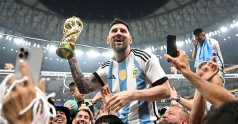 Lionel Messi único Jugador En La Historia En Conseguir Dos Balones De