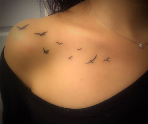 Sisters collarbone birds tattoo ️ | Bird tattoos for women, Collar bone