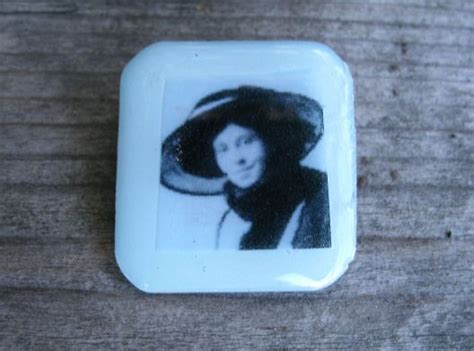 Kate Sheppard pin | Felt
