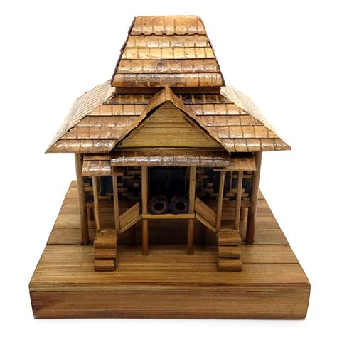 Jual Miniatur Rumah Adat Lampung Nuwo Sesat Dari Bambu 15x13x15cm