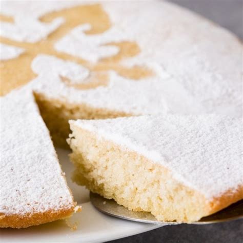 Spanish Almond Cake Tarta De Santiago Visit Southern Spain