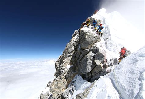 The Good Bad And Ugly Sides To Climbing Mount Everest South China