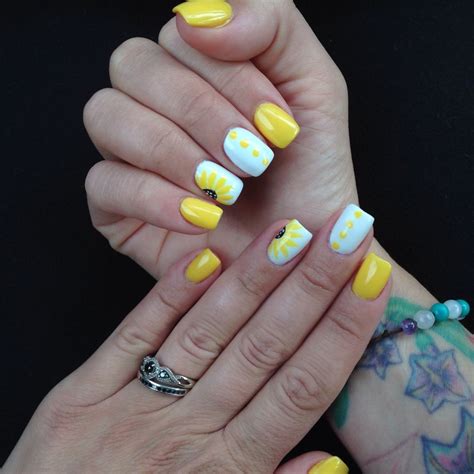 Yellow Shellac Hand Drawn Sunflower Accent Nails Summer Nails Summer