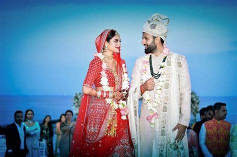 Birla higher secondary school, kolkata. Nikhil Jain Wiki, Biography, Age, Images, Wife, Family ...