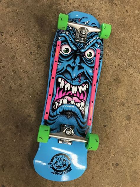 Santa Cruz Old School Reissue Rob Roskopp Face Blue Complete 9 5 X 31