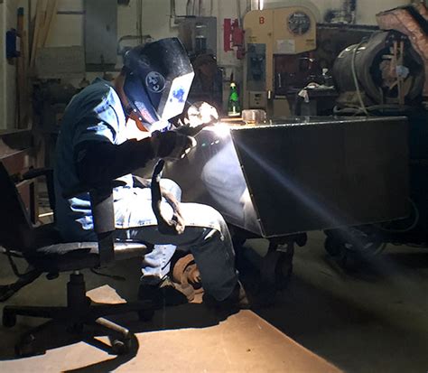 Dolfab Marine Metal Fabricators Is Osha Authorized For Workers Safety