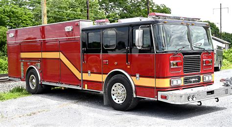 Sold Sold Sold 2003 Seagrave Heavy Duty Non Walk In Equipped Rescue