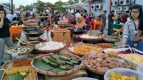 Organizing an event is never a child's play. Hari Raya Celebration Event | Open House Catering Services ...
