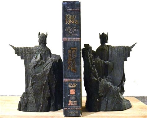 Lord Of The Rings Collectors Dvd T Set 2 Sculptures The