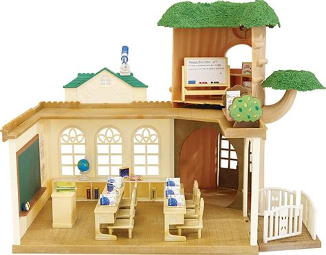 Calico Critters Country Tree School Playset Collectible