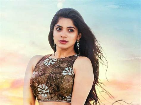 Tamil Actress Divyabharathi Debuts In Telugu Telugu Cinema