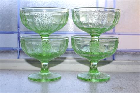 4 Green Depression Glass Sherbet Dishes Cameo Ballerina 1930s