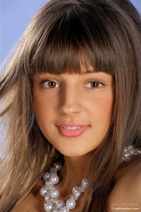 Melena Beautiful Face Teen Brunette Shaved Teen