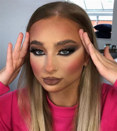 There Is A Subreddit Dedicated To Makeup Fails And We Have Of The