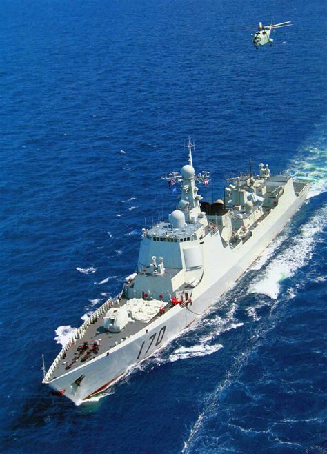 China Building New Type 052d Guided Missile Destroyer