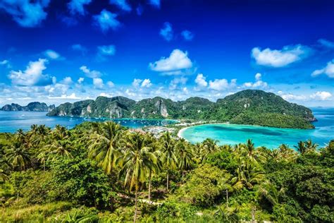 Top 10 Things Thailand Is Famous For Listaka