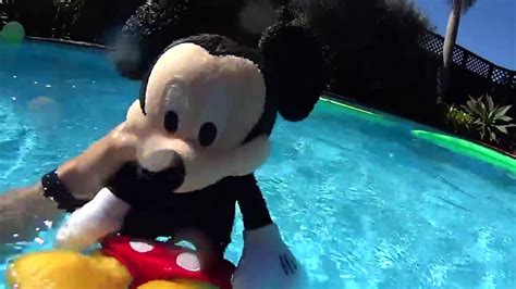 Mickey Underwater Youtube