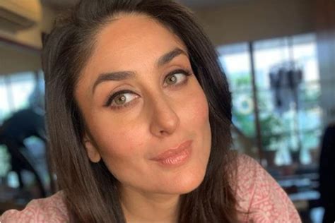 Kareena Kapoor Khan Looks Picture Perfect In Her Latest Selfie See Pic Qnewshub