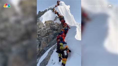 11 Climbers Died On Mount Everest This Season Nbc Bay Area