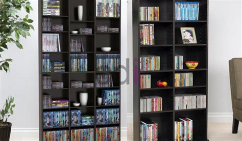 Rak buku dengan model rak minimarket ini merupakan rak yang memudahkan pengguna apabila menginginkan perubahan layout ruangan perpustakaan atau toko buku setiap saat. Jual Rak Buku Kayu Desain Minimalis - CDI