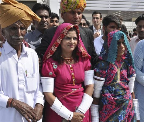 pakistani swears in new senators including hindu woman the daily universe