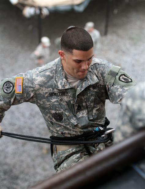 2014 Drill Sergeant Of The Year News Media Slideshow Article The United States Army