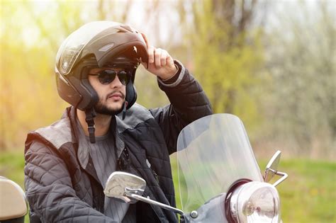 Why Should You Wear A Motorcycle Helmet Blog