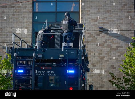 Esu In Position Nypd Fdny And Dhs Staged An Active Shooter Scenario