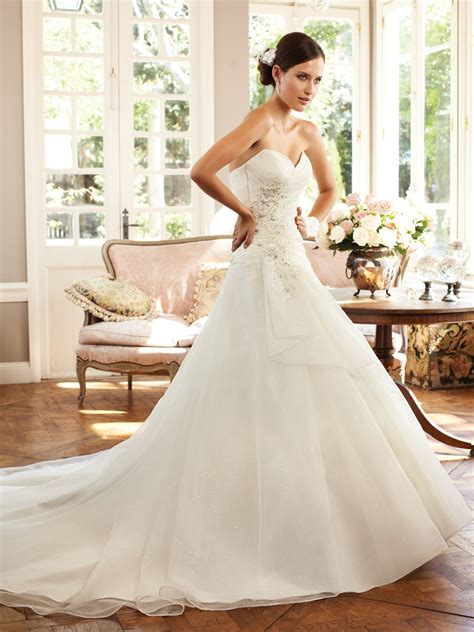 Shop sequin wedding dress at affordable prices from best sequin wedding dress store milanoo.com. Classic Princess A Line Sweetheart Organza Sequin Beaded ...