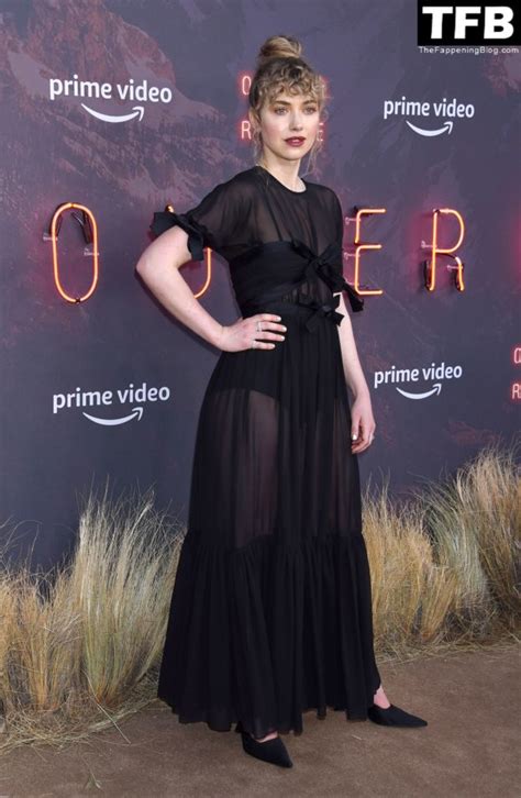 Imogen Poots Poses In A See Through Dress At The ‘outer Range Premiere Event Screening 32
