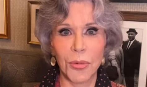 Jane Fonda 84 Looks Radiant With New Hair As She Calls For Help Amid