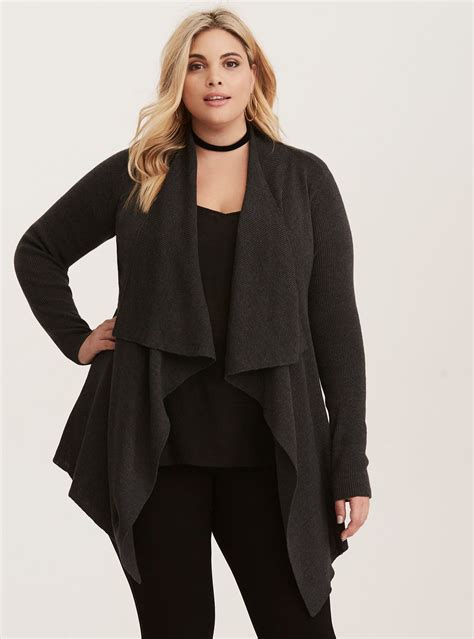 this charcoal grey ribbed knit cardigan will get you in the seasonal spirit with a stretchy and