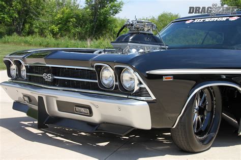 Dark And Daunting Alan Pennywitts Stunning All Motor 69 Chevelle