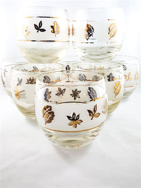Awesome Mid Century Gold Leaf Libbey Roly Poly Whiskey Glasses Set Of 14